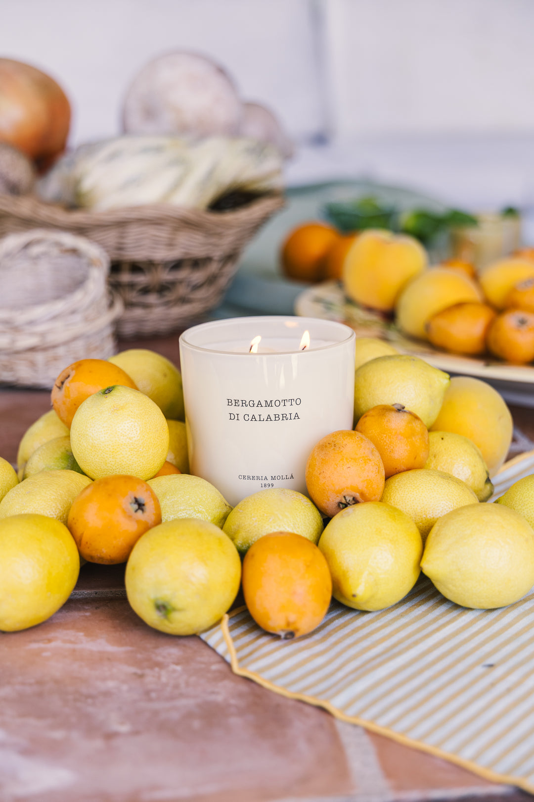 Calabrian Bergamot Scented Candle With 3 Soy Wax Wicks