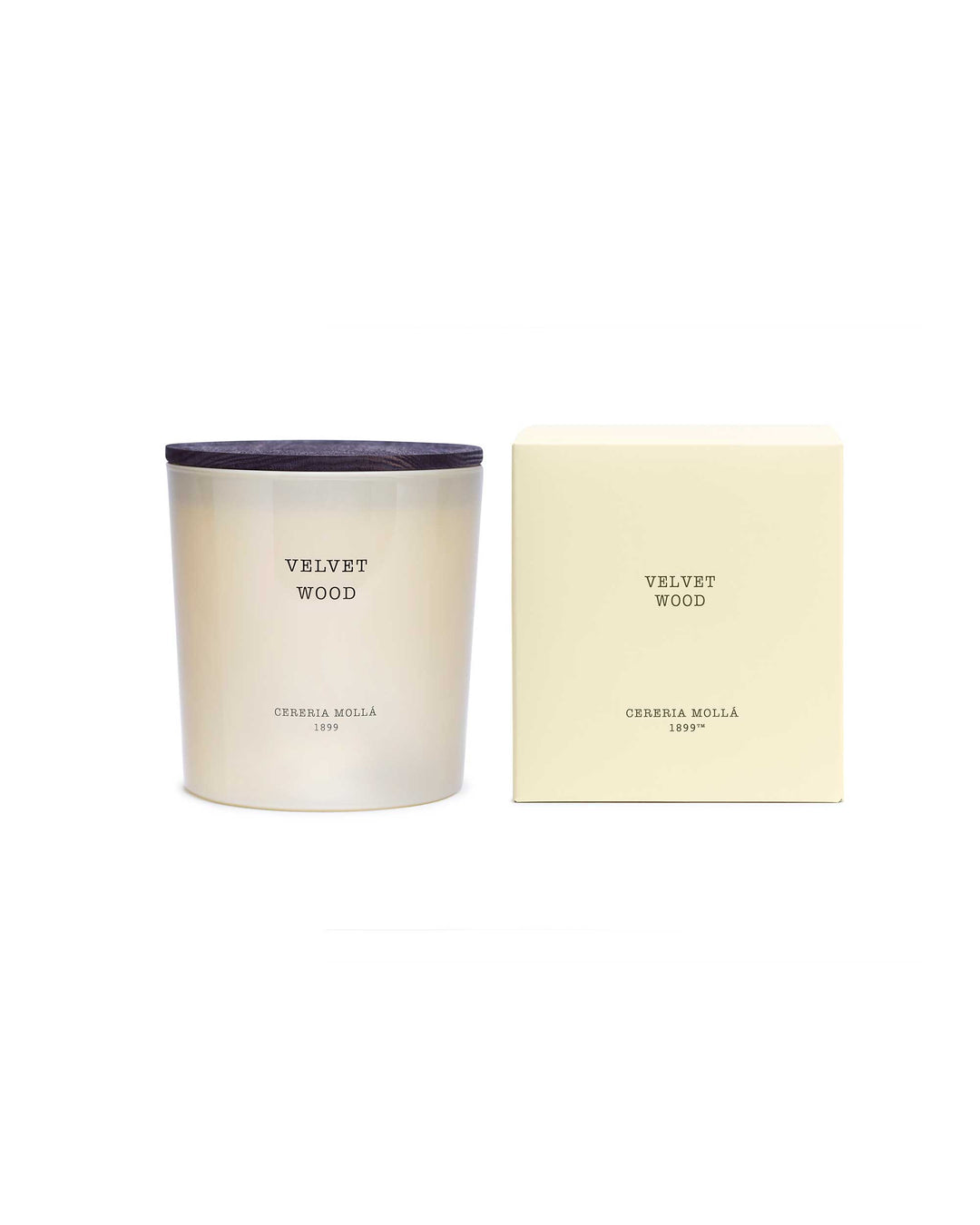 Xl Velvet Wood Scented Candle with Three Wicks in Soy Wax