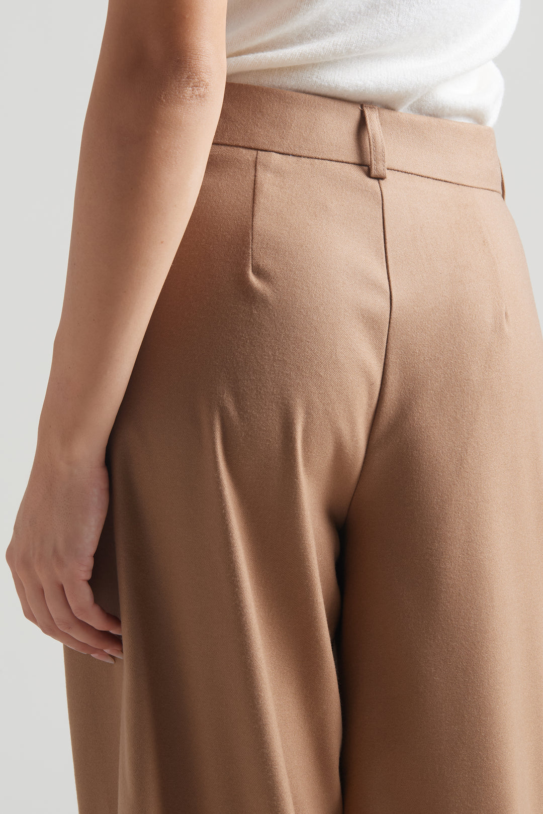 Pantalone Manu 2027