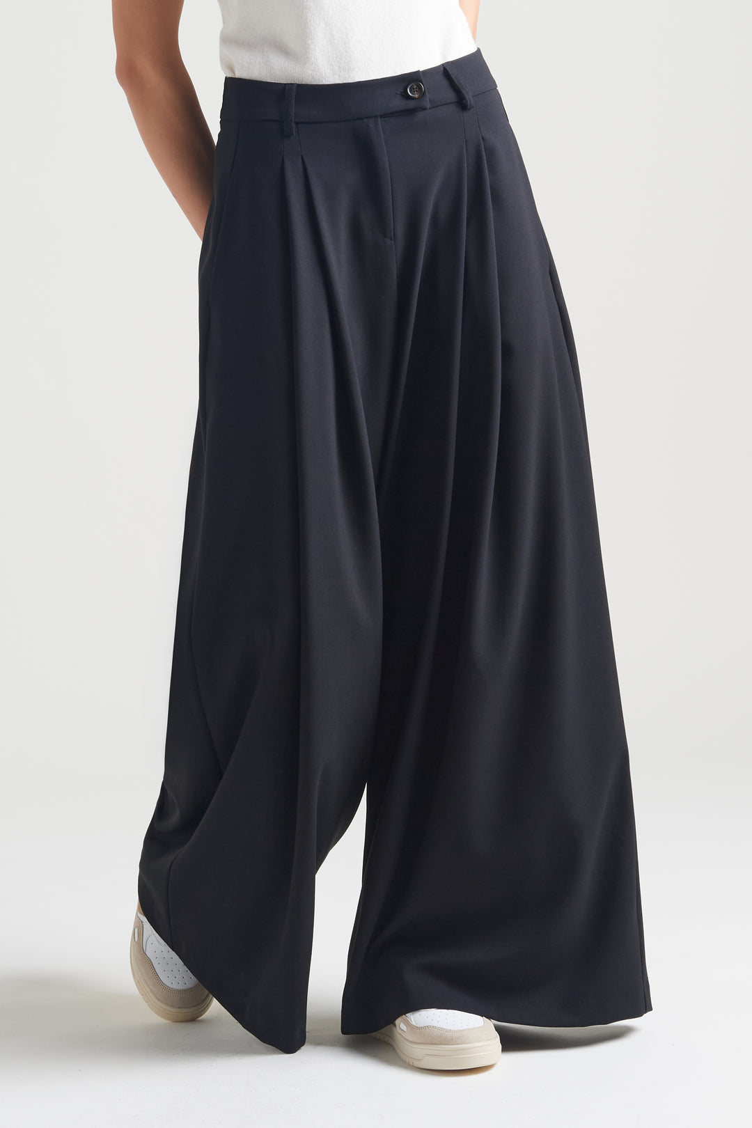 Pantalone Manu 2027