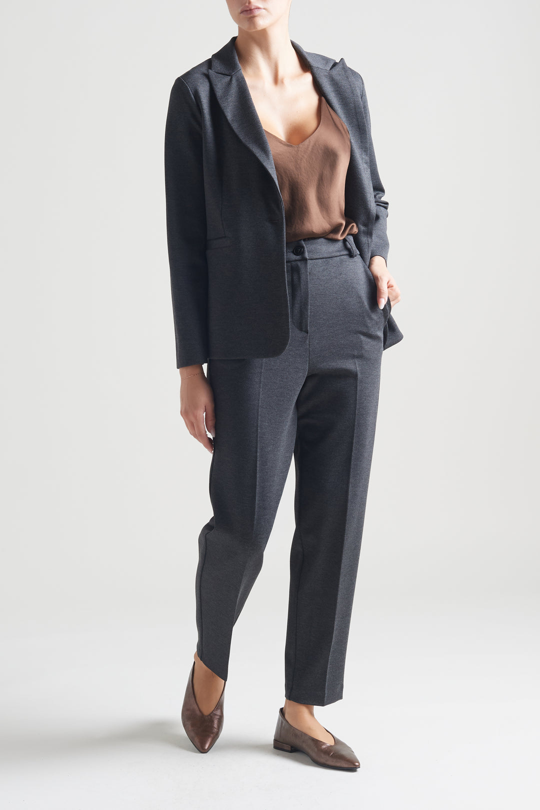Pantalone Roma 2027