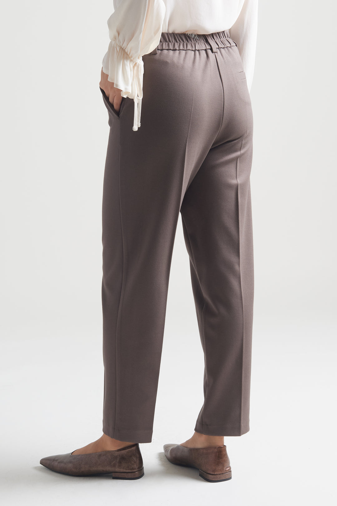 Pantalone Roma 2027