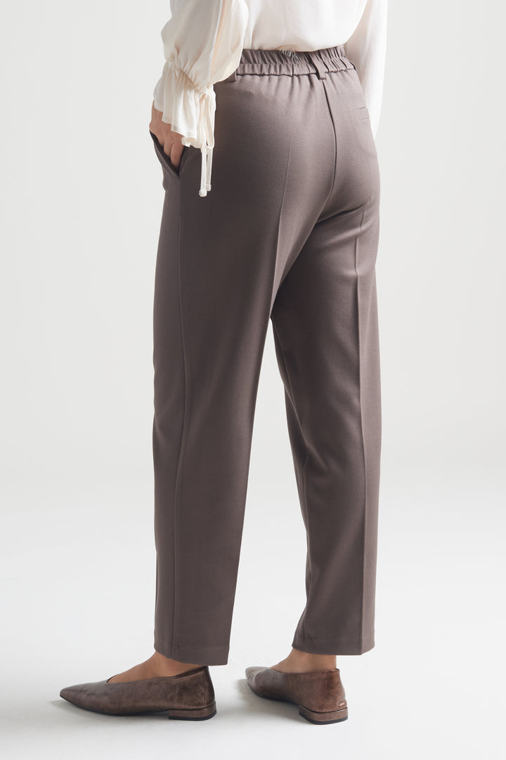 Pantalone Roma 2027