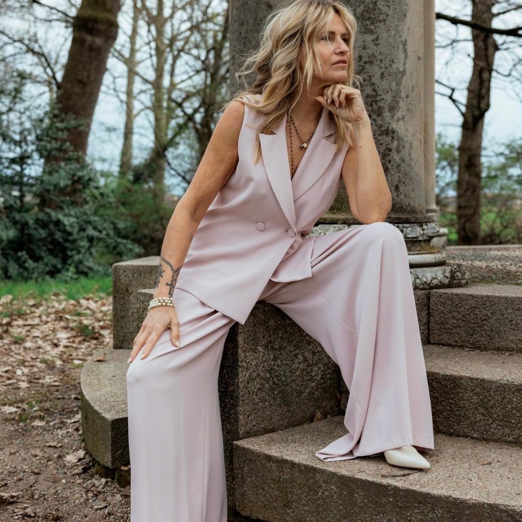 OUTFIT GILET IRIS PALAZZO