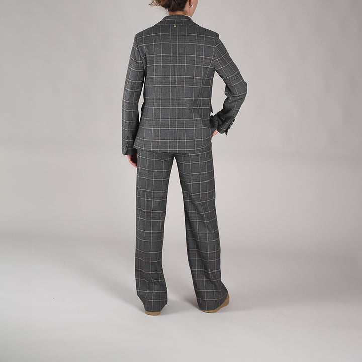 Iris 2027 jacket