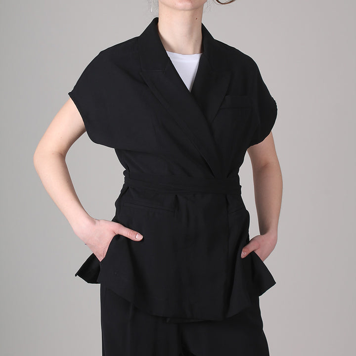 Andrea Vest