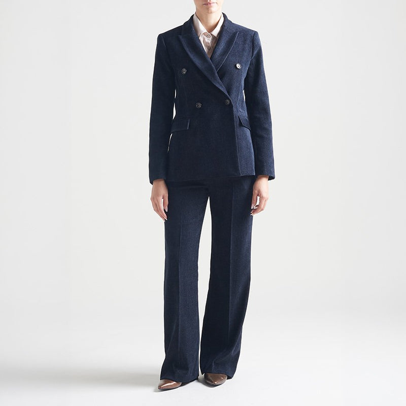 OUTFIT CASTAGNA 2027