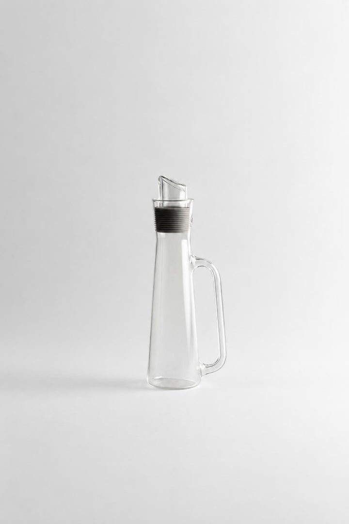 Oliera The Salad Family in vetro borosilicato e silicone, con manico cavo