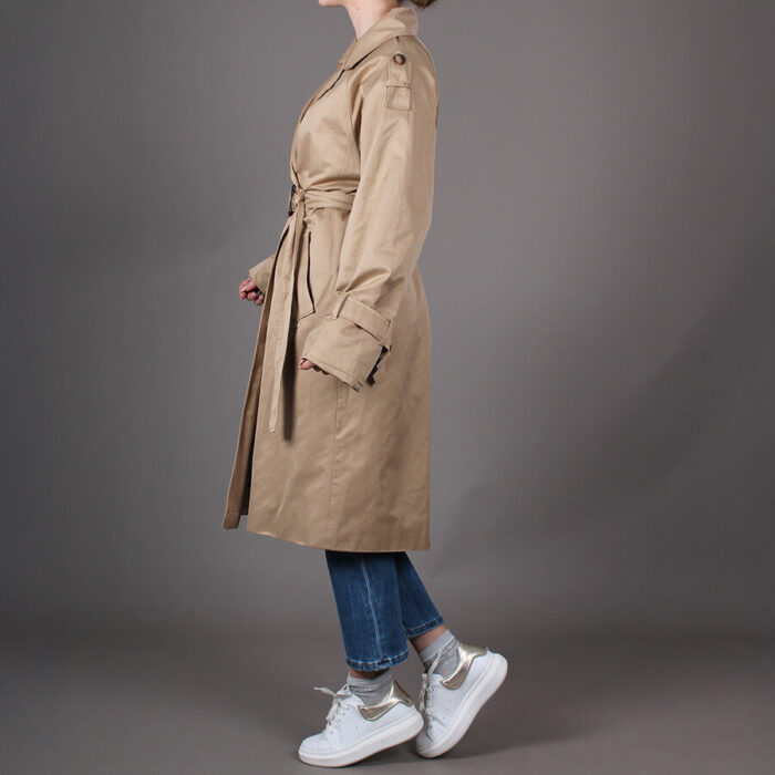 Trench Sara